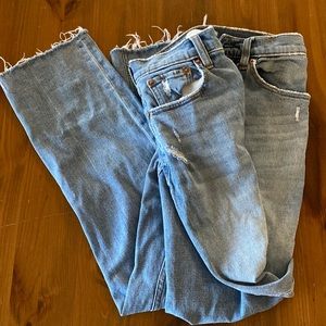 A&F Ankle Straight Ultra High Rise Curve Love